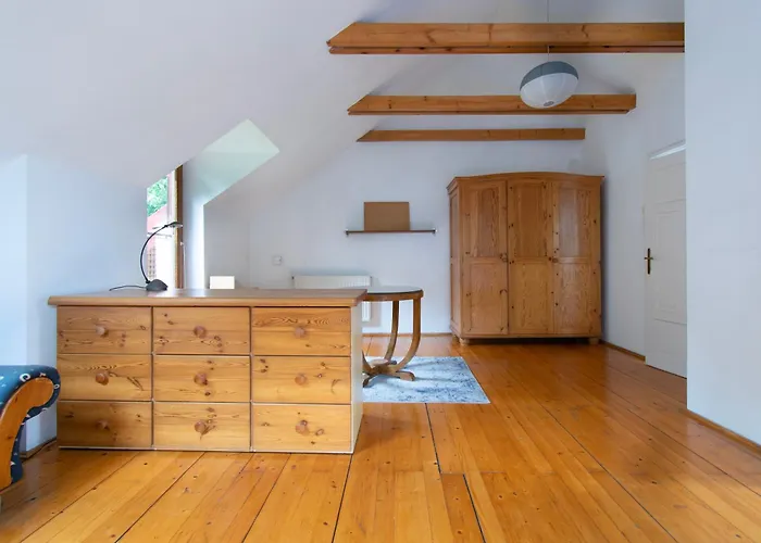 公寓 House With Garden Krolowej Jadwigi Street 克拉科夫